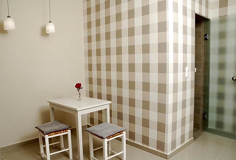 Ariadnes Holiday Accommodation