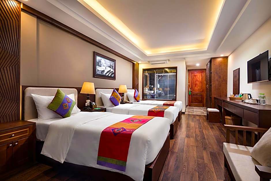 The View Sapa Hotel