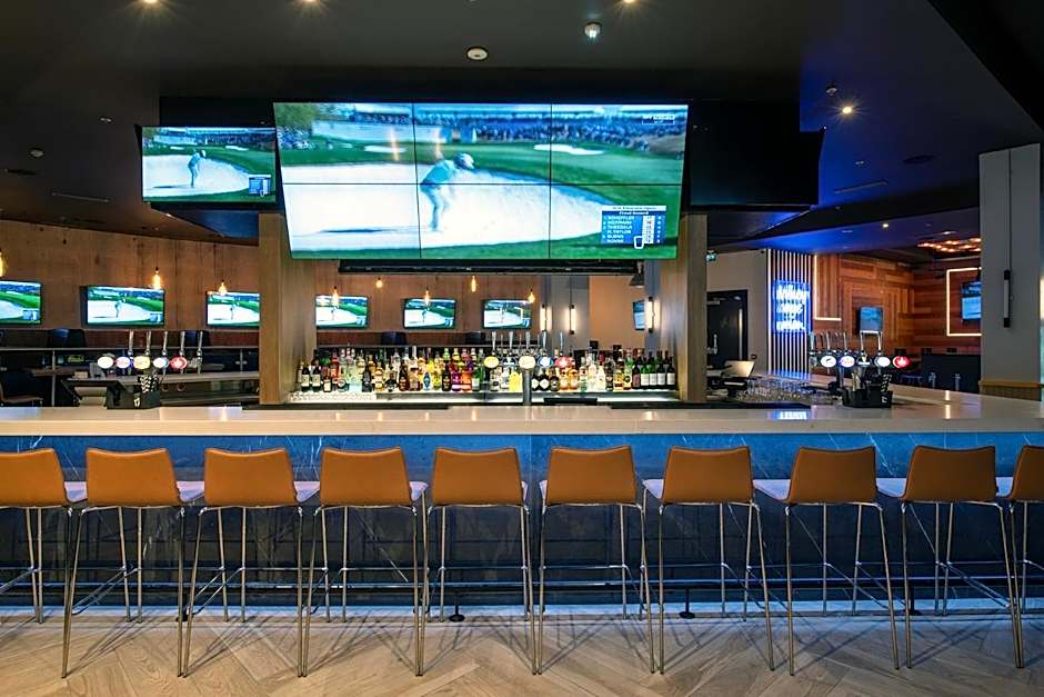 Sandman Signature Newcastle Hotel