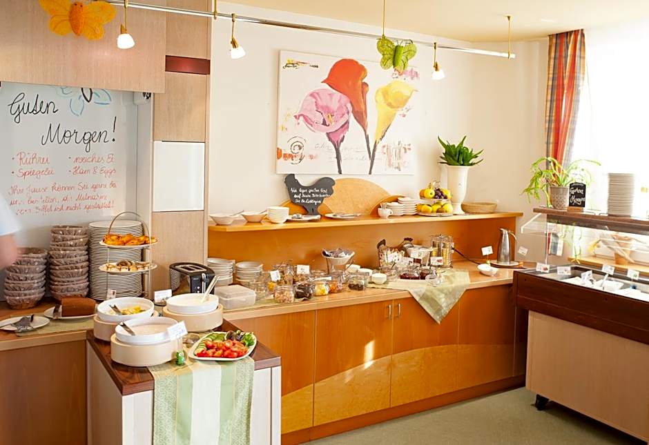 Hotel-Restaurant Teuschler-Mogg Bad Waltersdorf inklusiv Genusscard