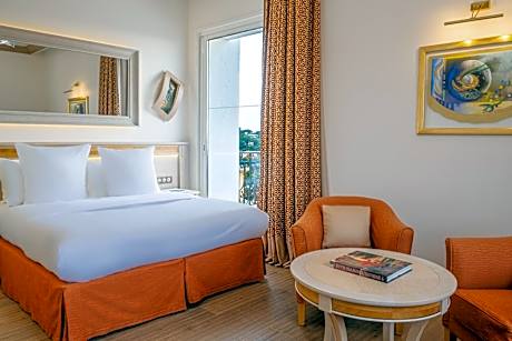 Superior Queen Room