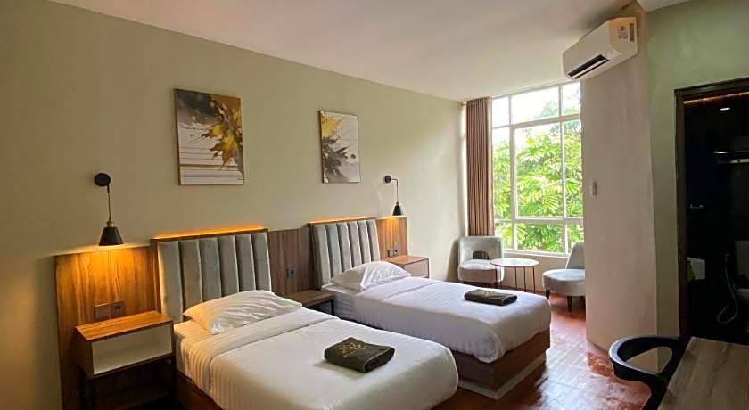 Royal Kencana Hotel powered by Cocotel