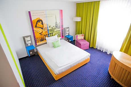 Standard Room with Double Bed