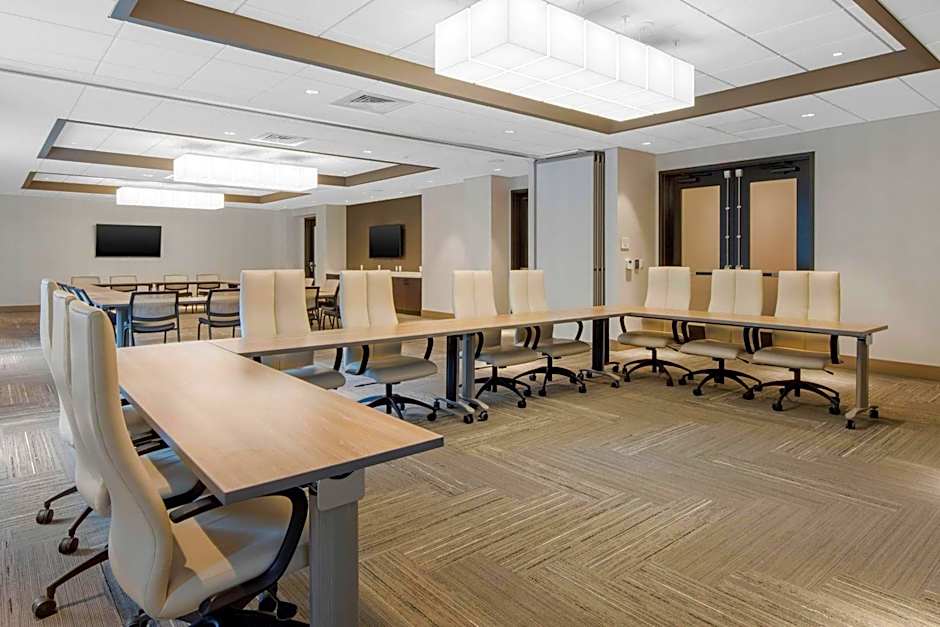 Cambria Hotel College Park