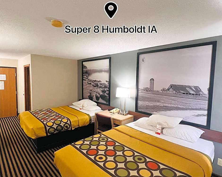 Super 8 Humboldt