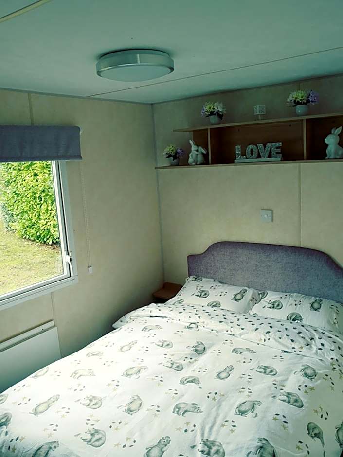 Len's Getaway Tattershall Lakes