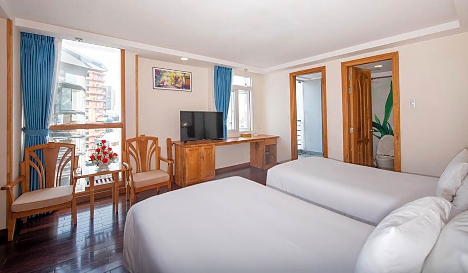 Romance Hotel