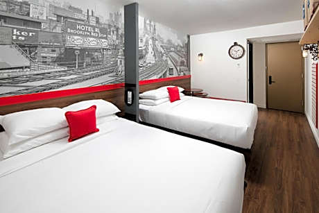 Queen Room with Two Queen Beds