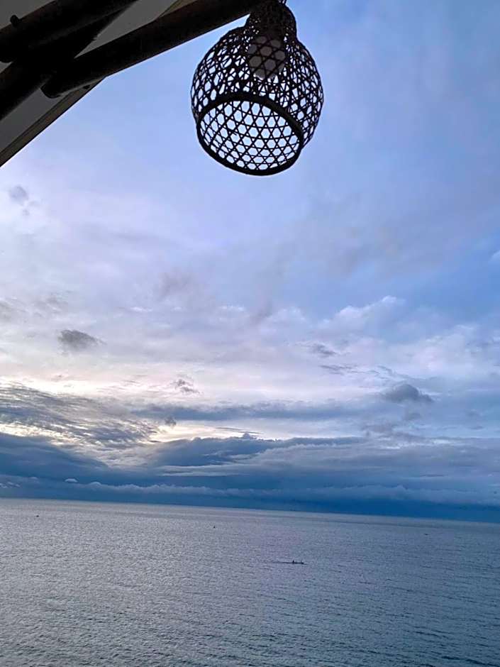 Bali Cliff Glamping