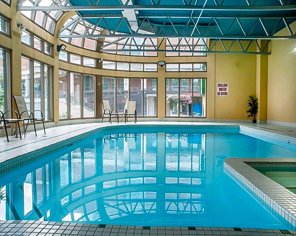 Quality Hotel Fallsview Cascade