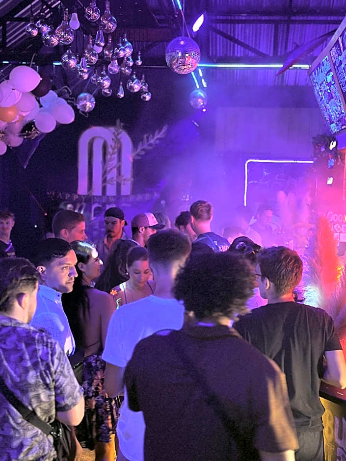 MBAR HOSTEL HAAD RIN