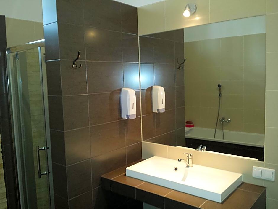 Dream Hostel & Apartments