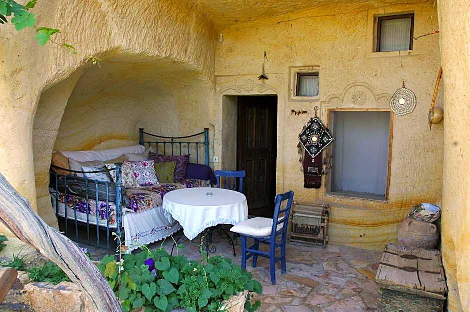 Elkep Evi Cave Hotel