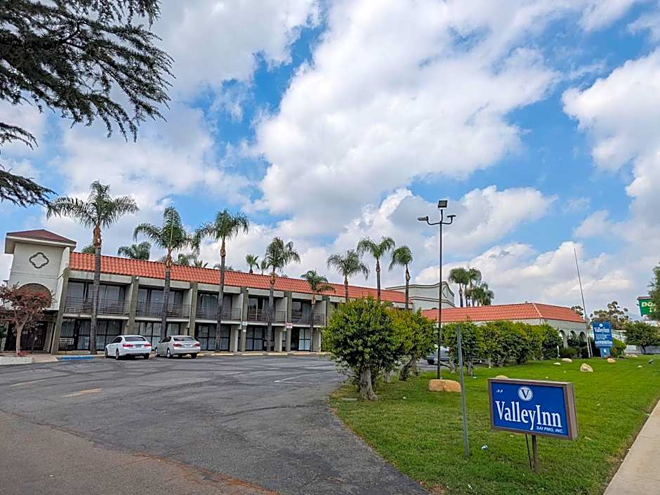 Valley Inn
