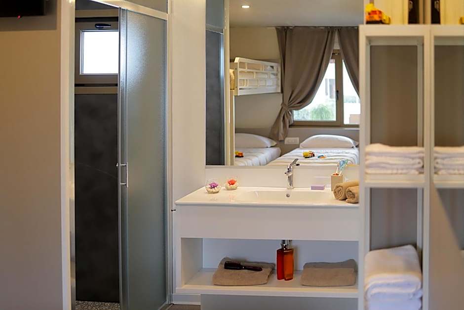 Roma Camping in Town