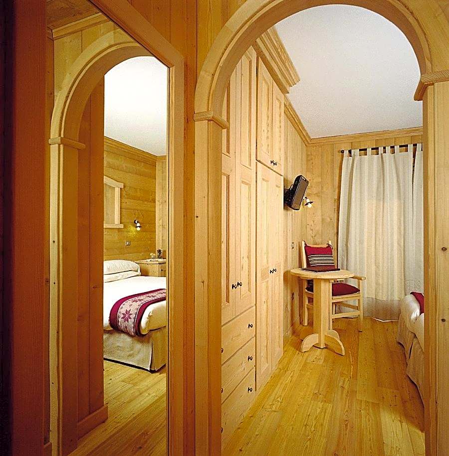 Hotel Baita Dei Pini