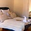 Deluxe Swan Stone Castle Apartment