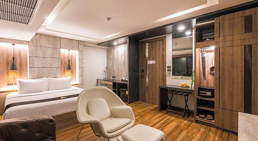 Acqua Hotel (SHA Plus)