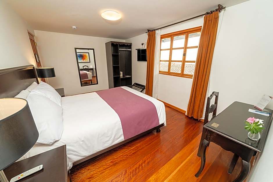 Illa Hotel