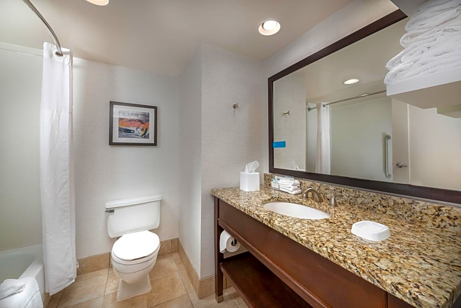 Hampton Inn Tuscaloosa - East