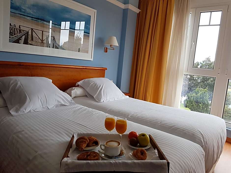 Hotel Faro de San Vicente