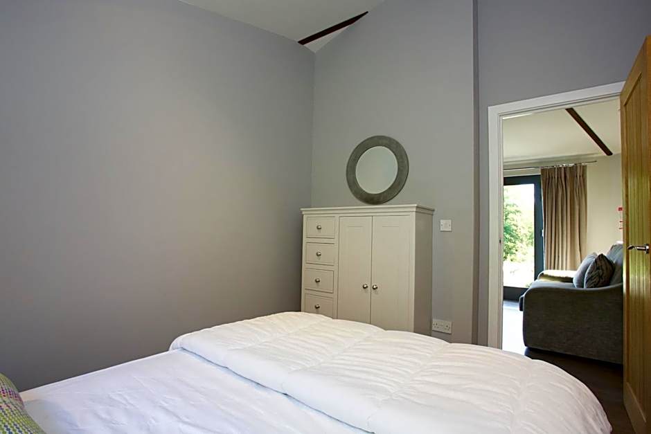 LOCH TAY HIGHLAND LODGES and GLAMPING PARK