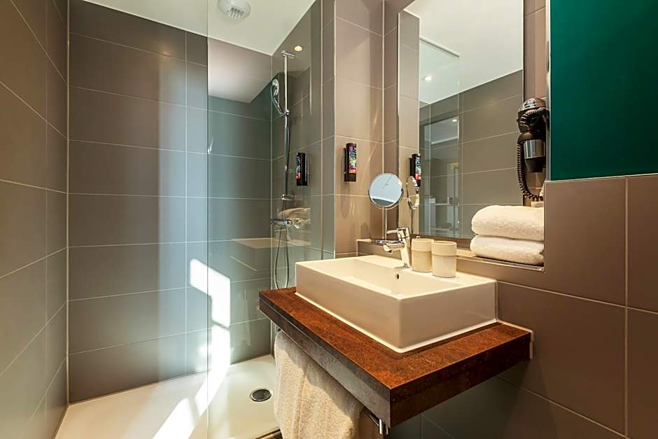 Holiday Inn - the niu, Bricks Hamburg Eppendorf By IHG