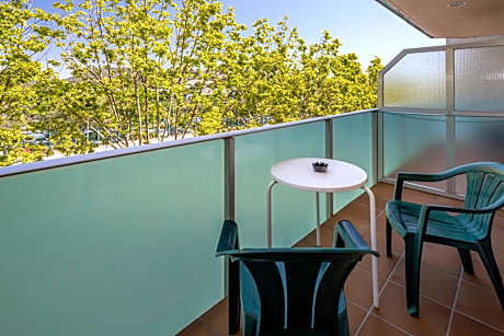 Triple Room with Terrace