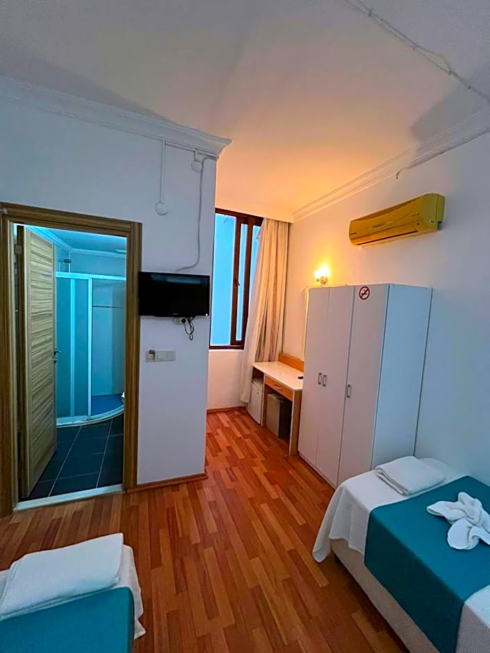 Uğur Otel
