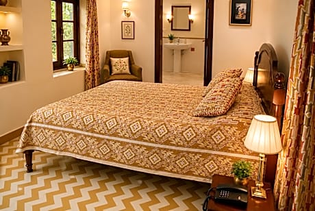 Deluxe Room with Garden View
