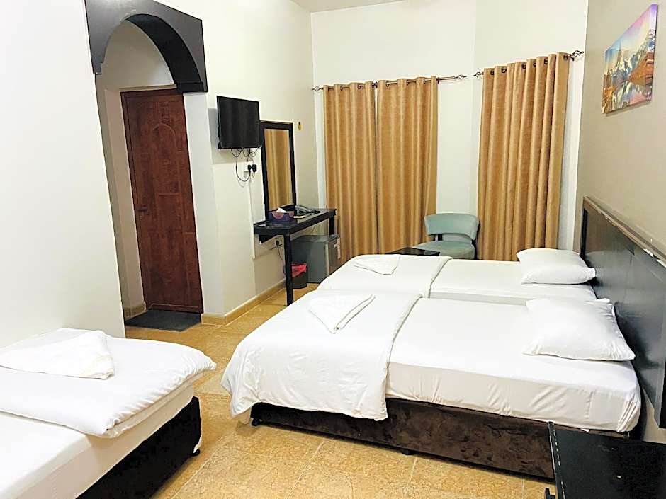 Al Multaqa Hotel