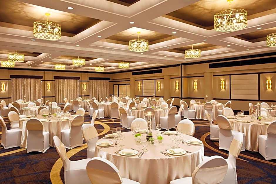 Sheraton Laguardia East Hotel