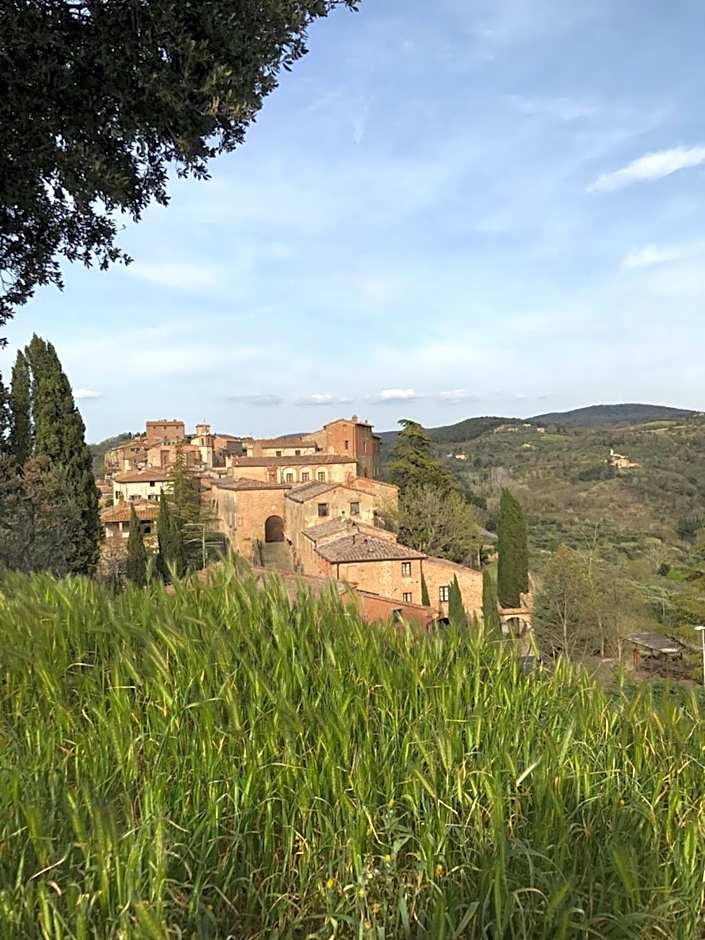 Borgo La Grancia