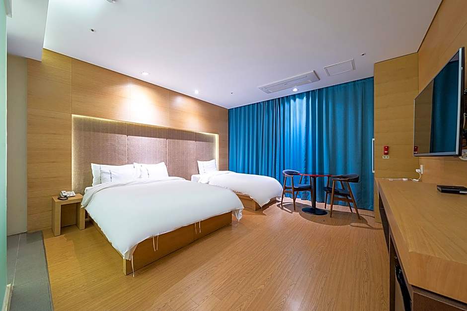 Business Design Hotel Luv