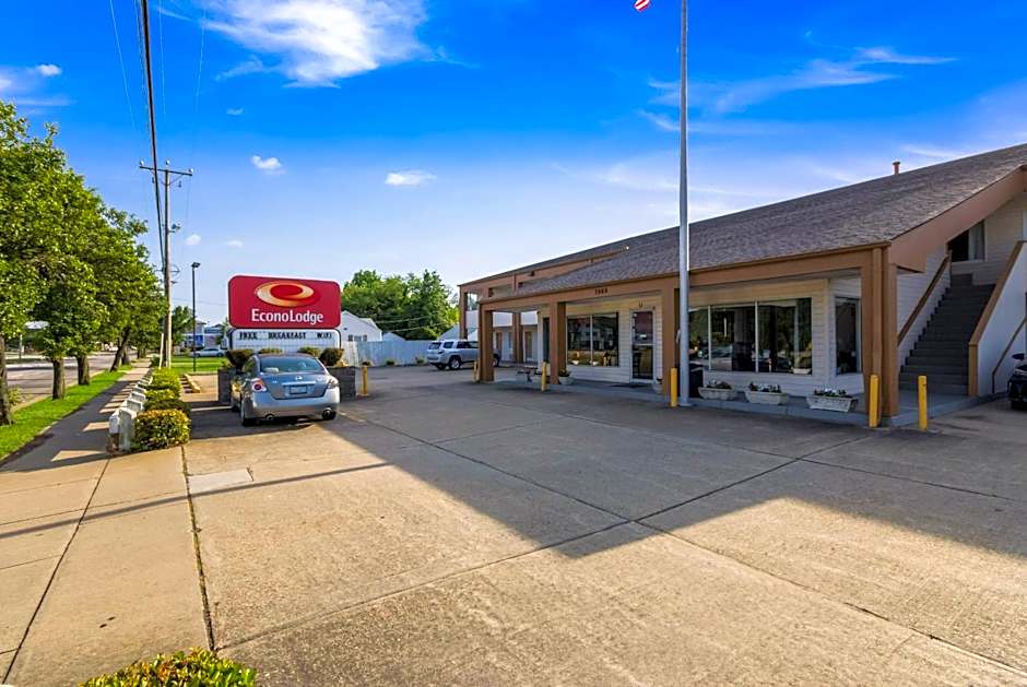 Econo Lodge Little Creek
