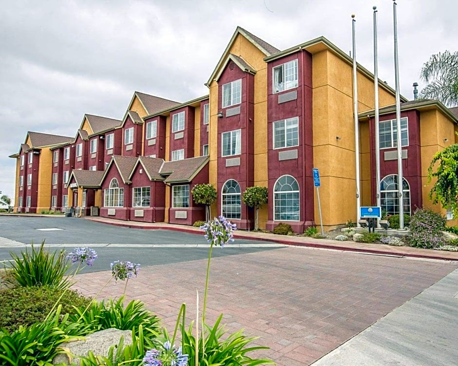 Comfort Inn & Suites Salinas