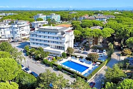 Hotel Old River