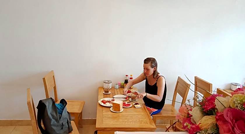 Cat Ba Valentine Hotel