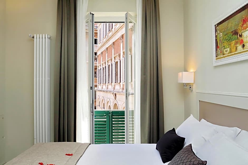 Piazza Venezia Grand Suite