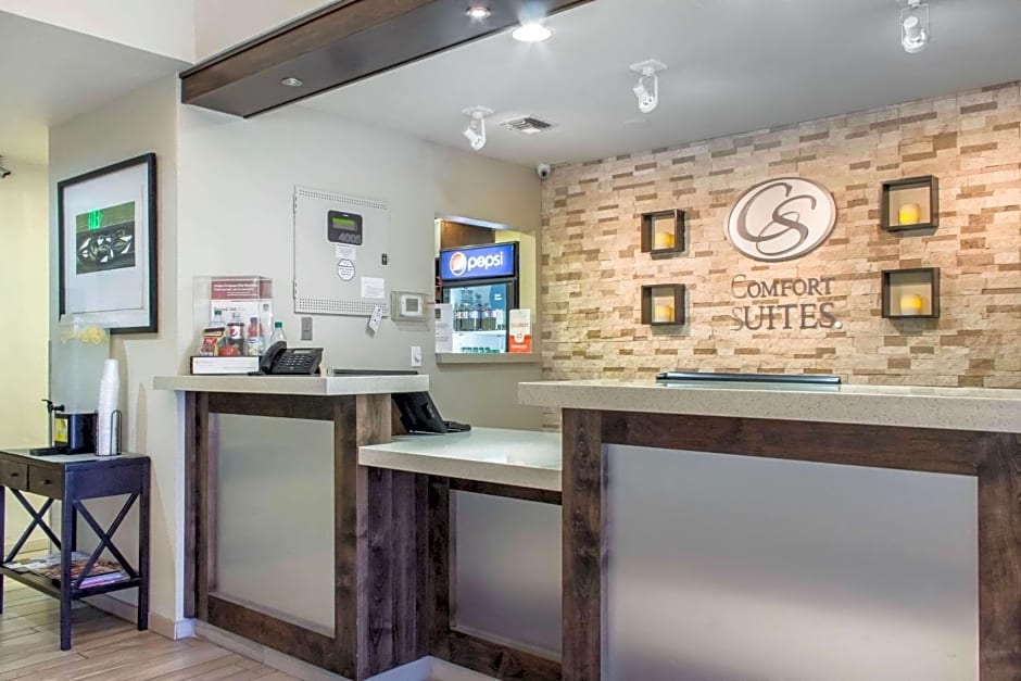 Comfort Suites at Tucson Mall