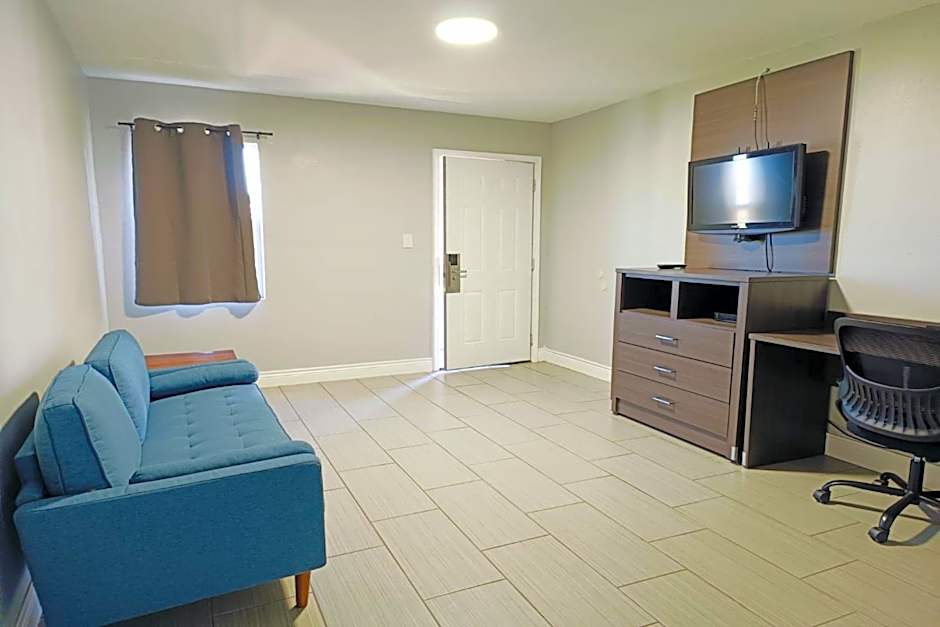 Village Inn Motel By OYO Rockport