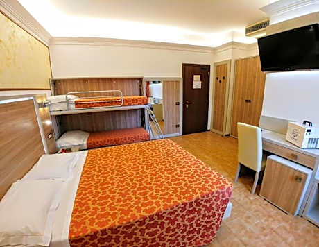Double Room with 2 Extra Beds