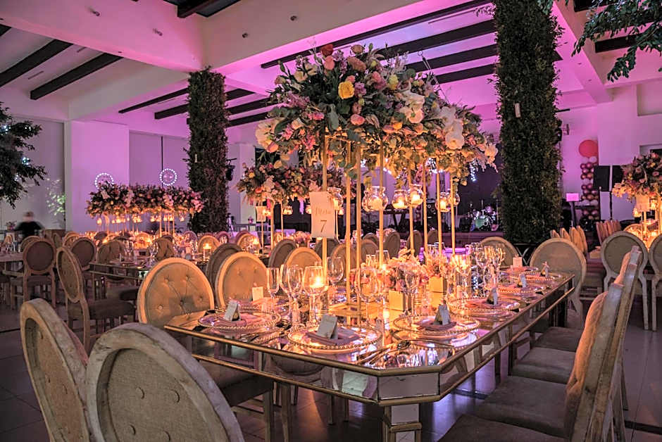 Rancho Macloy Hotel Spa & Social Events