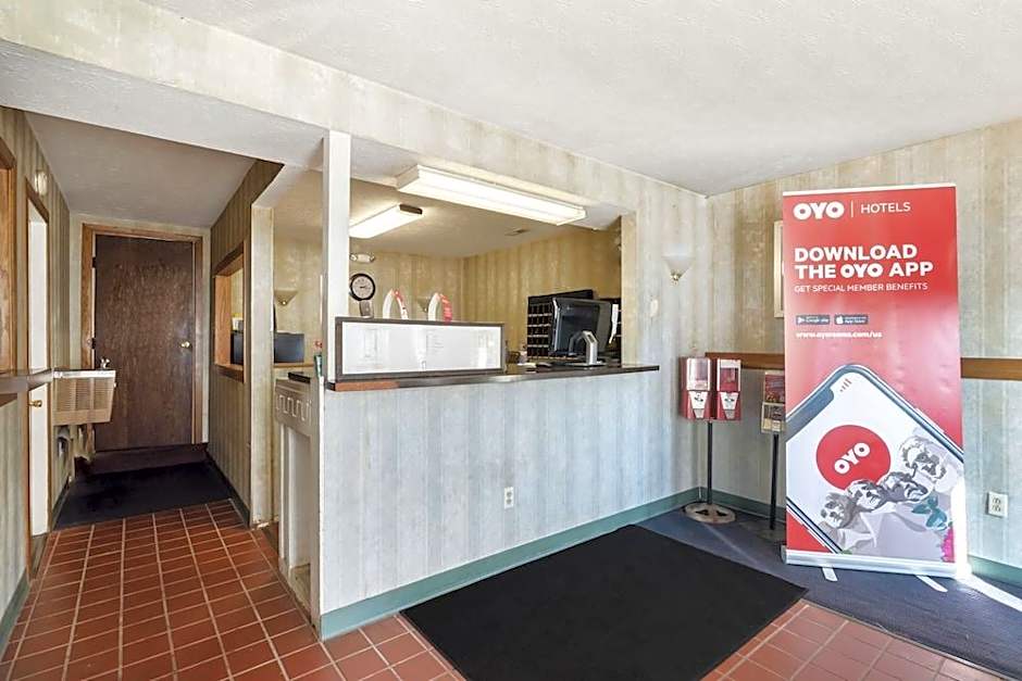 OYO Hotel Wadsworth OH I-76