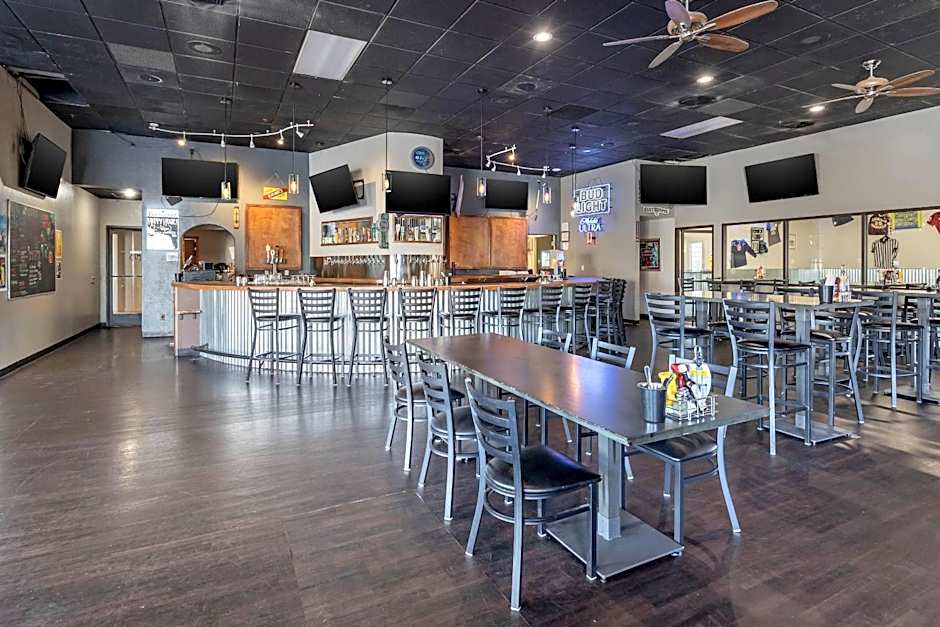 Hells Canyon Grand Hotel, an Ascend Collection Hotel