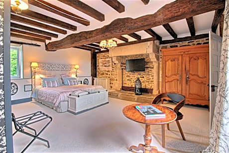 Deluxe Family Suite