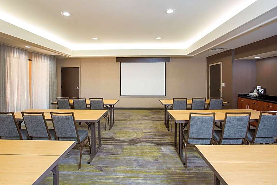 Courtyard by Marriott Boston Westborough