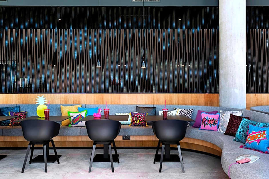 Moxy by Marriott Vienna Airport