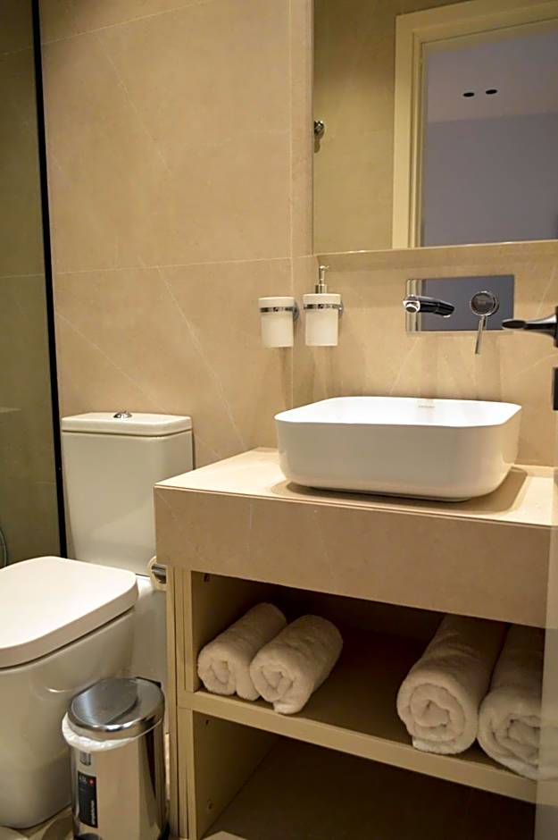 LEONDIANA Boutique Hotel