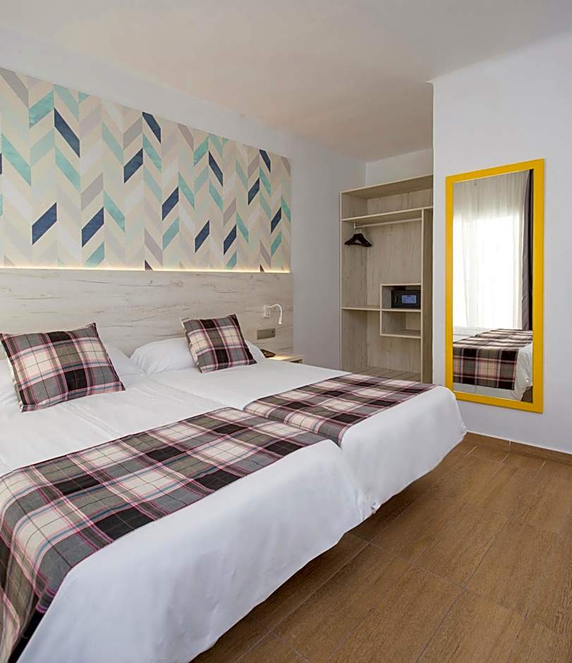 Hotel Vibra Lei Ibiza